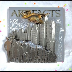 Flying Pig Fashion Brooch